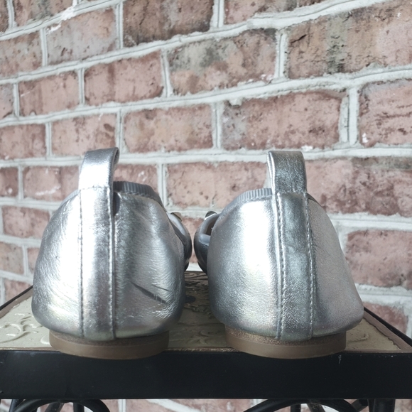 MARC JACOBS Silver Leather Ballet Flats - Picture 4 of 5